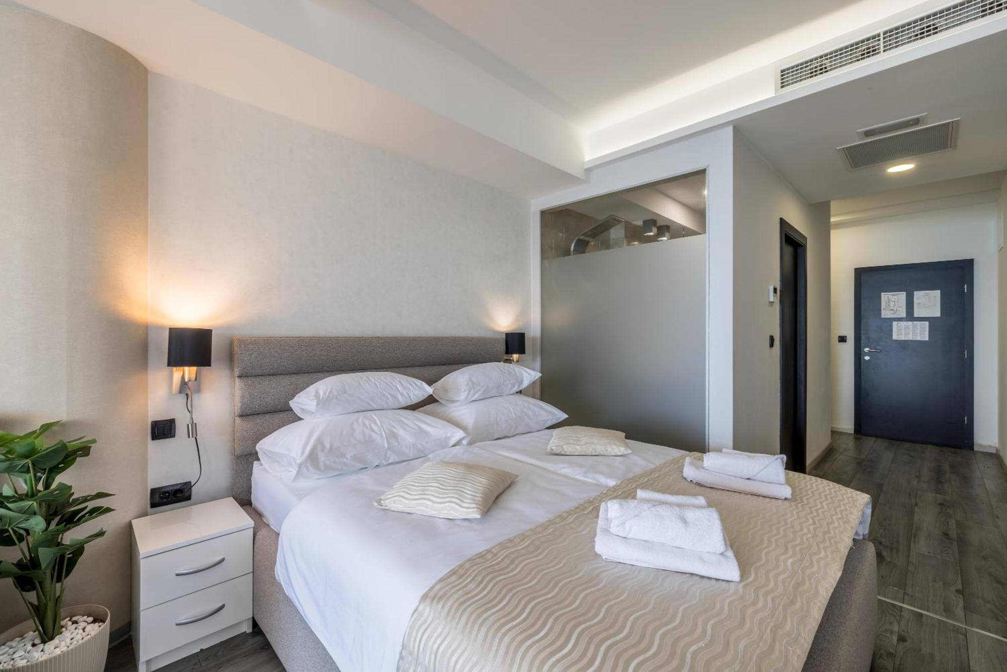 Sea View Luxury Seven Of Nine Gasthof Split